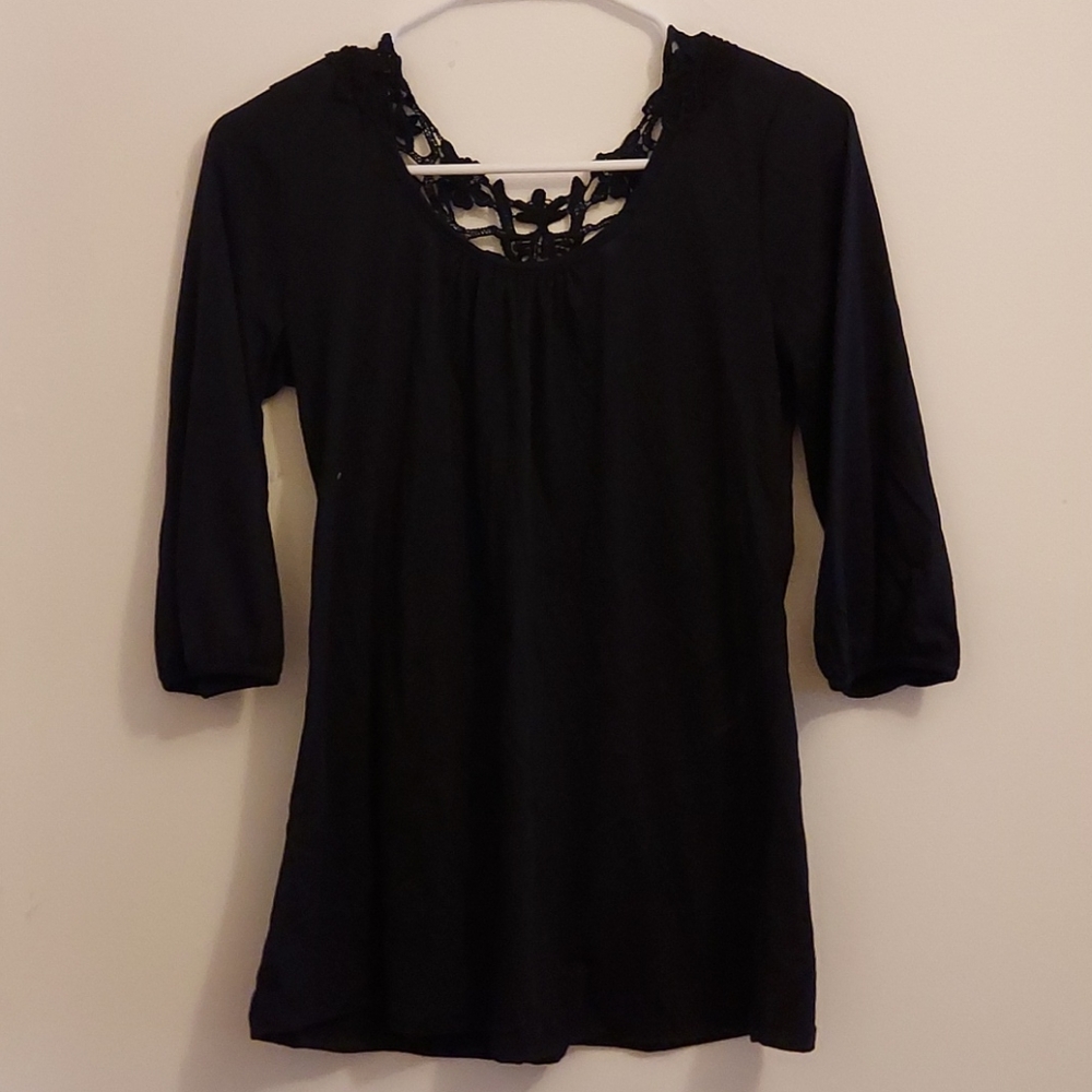 Cotton Blouse Doman Sleeves with Lace Out Back